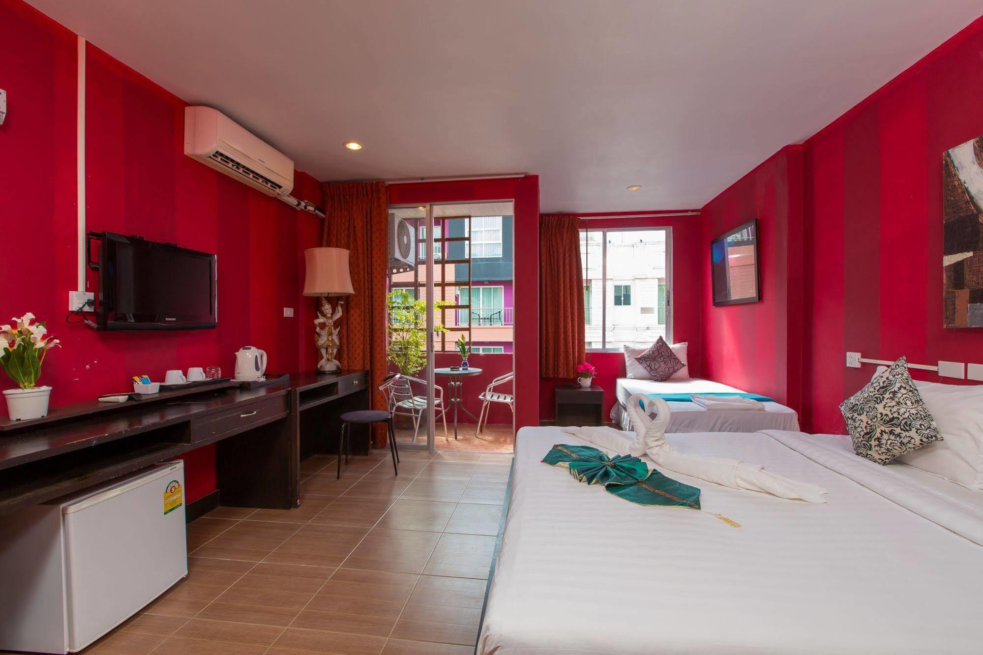 Cool Sea House Otel Patong Dış mekan fotoğraf