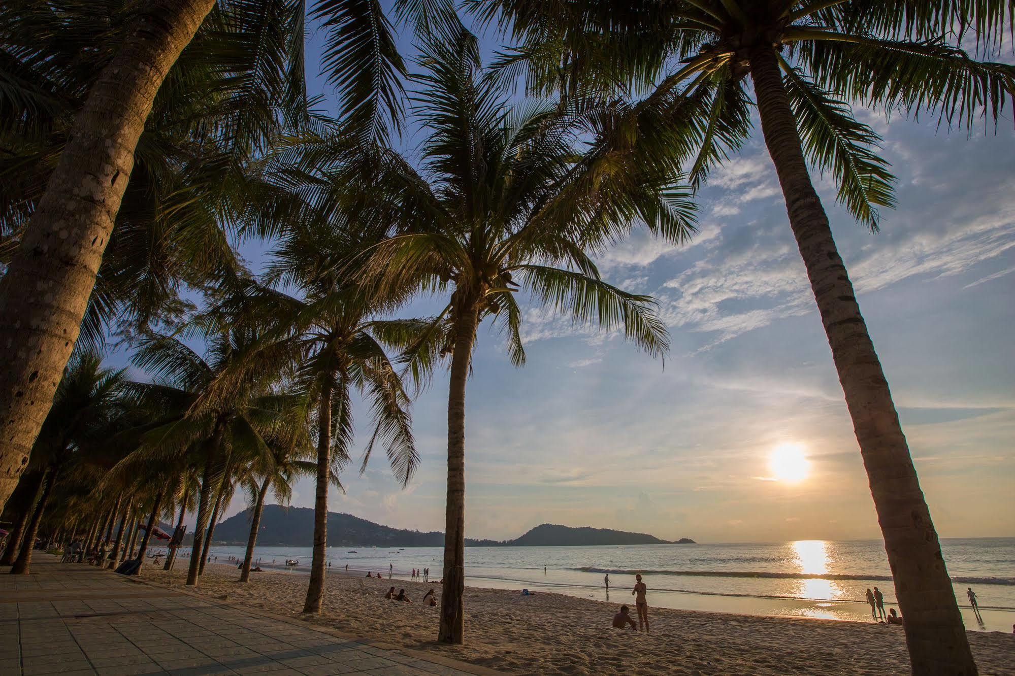 Cool Sea House Otel Patong Dış mekan fotoğraf